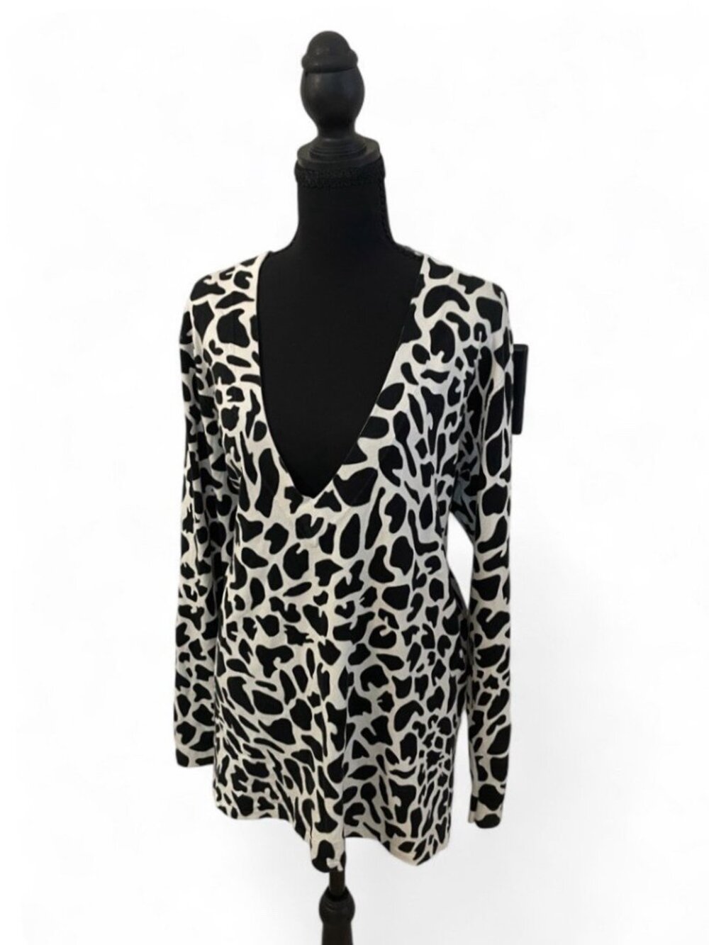 Chicos Silk Blend Sweater Black White Soft V-Neck Luxury Animal Print Party, XL
